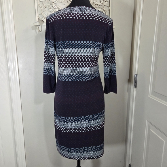 ⭐️Banana Republic Geometric Patterned Dress in Navy and White And Purple Small - Picture 3 of 5